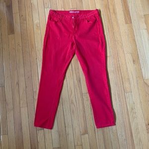Red skinny jeans